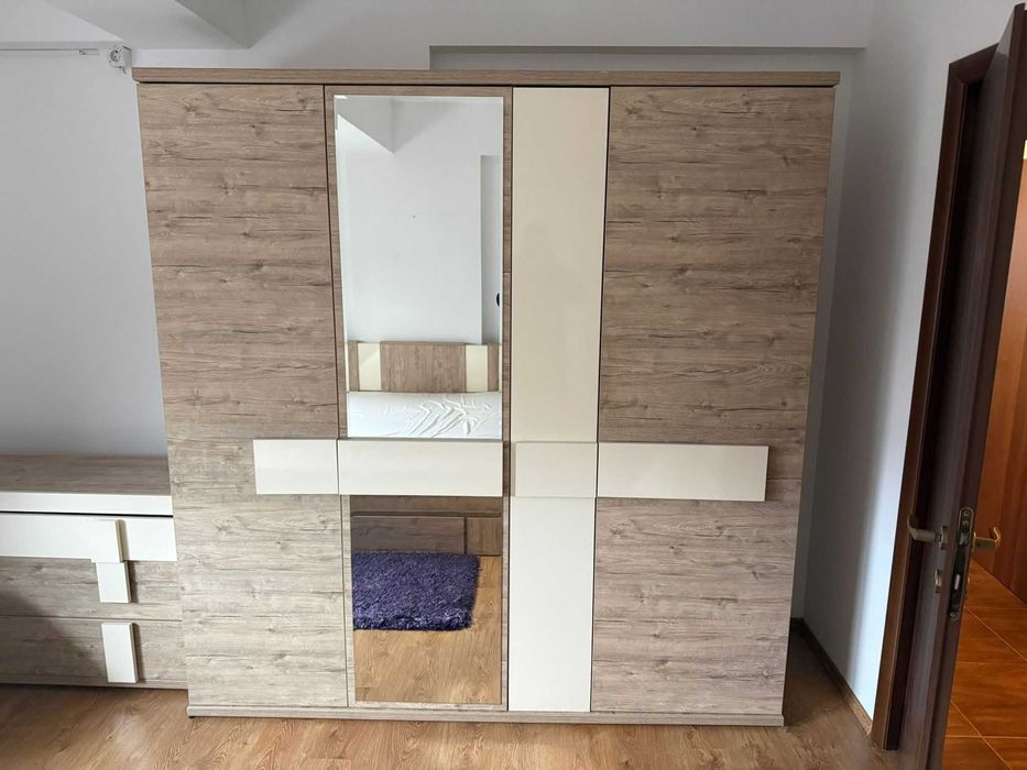 Sifonier cu sertare si usi; Dulap oglinda; Dressing rafturi 215x205 cm