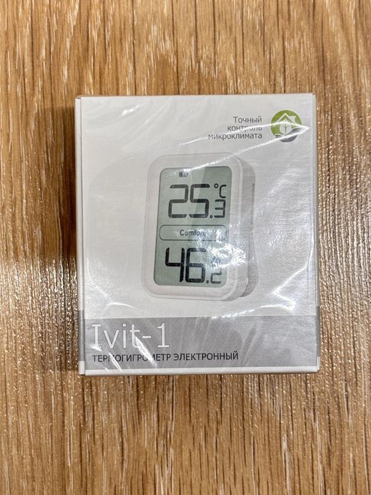 Продам термогигрометр электронный