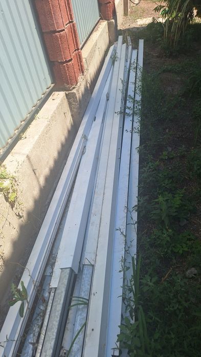 Продам стойки из нержавейки.