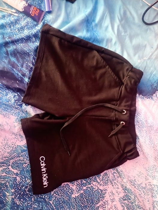 Дънки и къси панталони  Dsquared,Armani,Adidas-купи 1 брой + 1 подарък