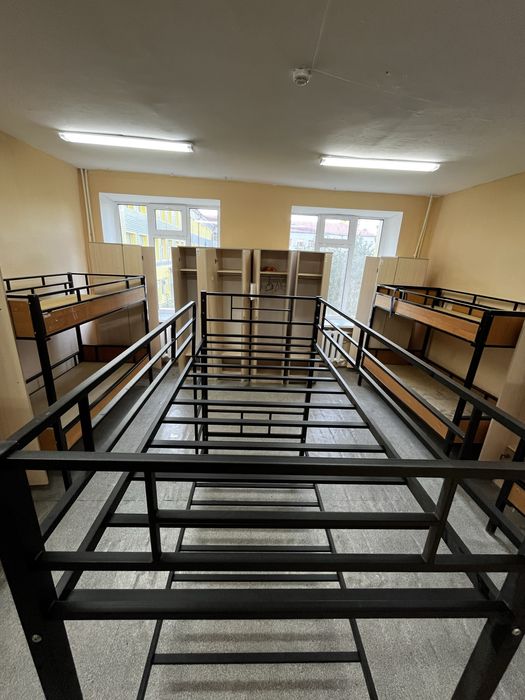 Продаю двухяростный кровать