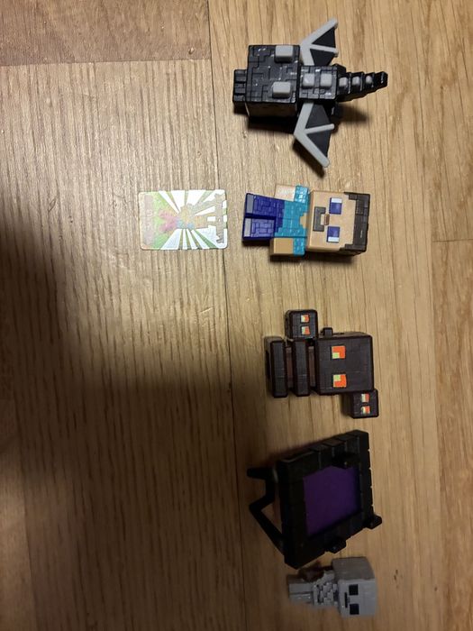 Stranger Things и Minecraft Kinder Joy
