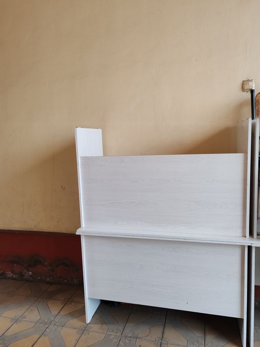 stol va stullar yangi