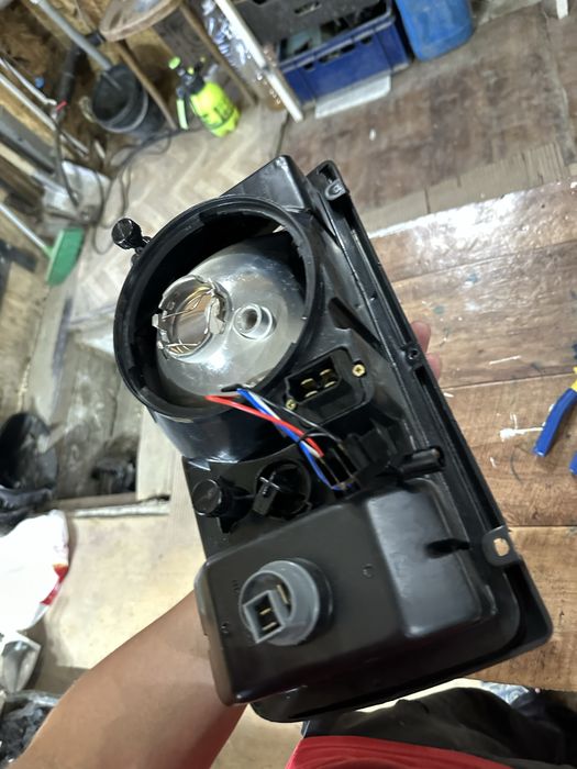 Фара левая ваз 2107