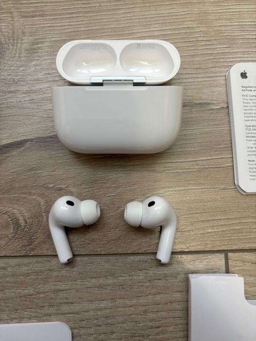 Apple Airpods Pro 3 ANC / безжични слушалки Apple