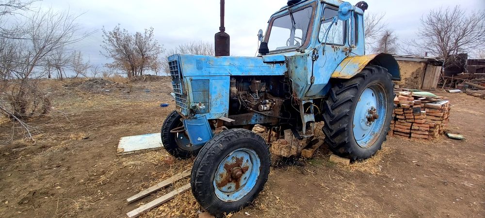 Зил және трактор мтз 80 сатылады