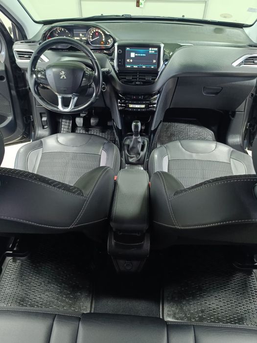 VIND PEUGEOT 2008 din 2018