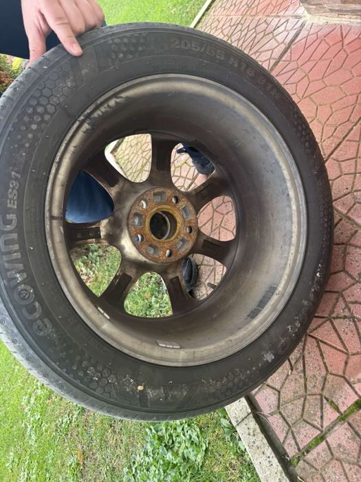 Джанти  с гуми 16 за ваг