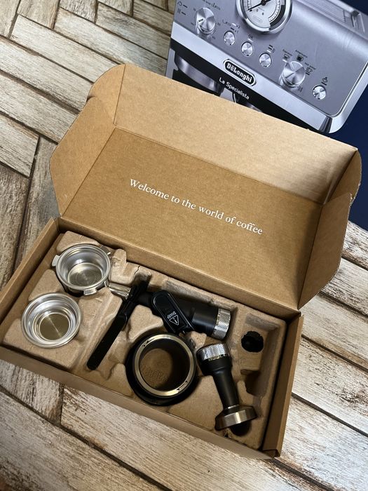 Aparat de cafea DeLonghi