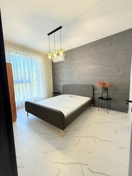 Дава се под наем Двустаен апартамент в Пловдив, Христо Смирненски - 70 кв.м за 690 € - Снимка #3