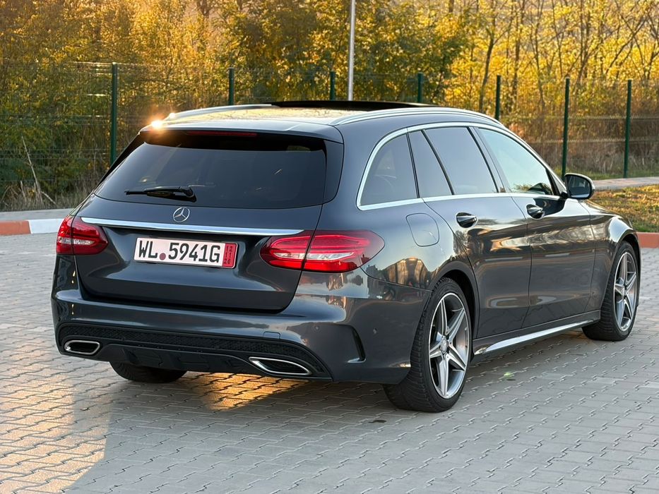 Mercedes Benz C220 /  AMG/ 7G tronic / Padele/ AMG/ Panorama/ Burmeister