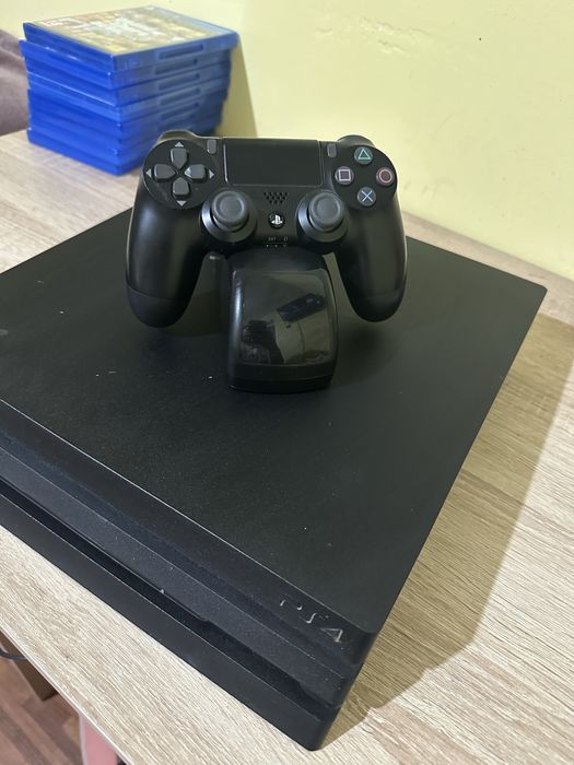 Ps4 pro.