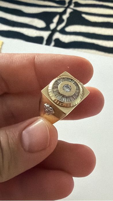 Ghiuluri de  Aur 14K - 480lei/g