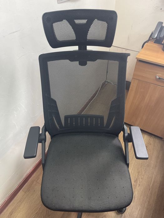 Кресло офисное Sport&Fitness SFBRCS05, пластик черный, сетка, черное