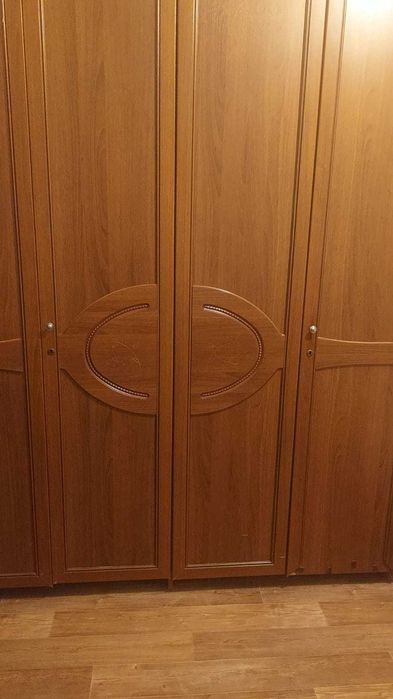 диван и спальняя