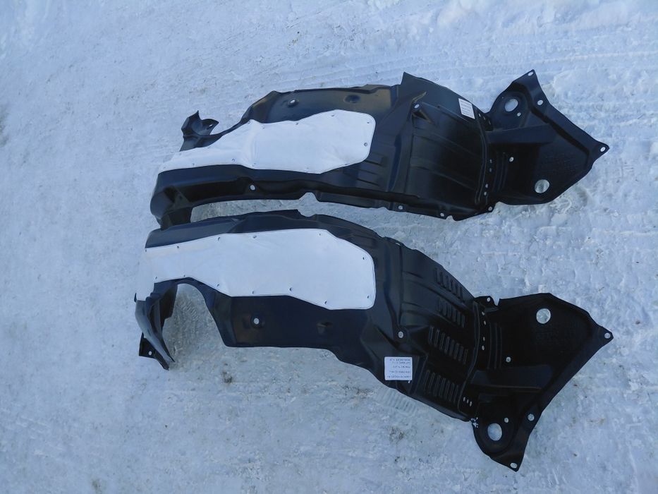 Подкрыльники на Тайота