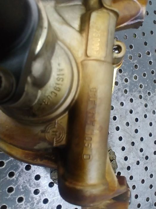 pompa ulei 1.2 tsi cbz skoda fabia 2  03f115105d  03f103669a