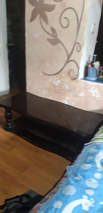 Продается журнальный столик