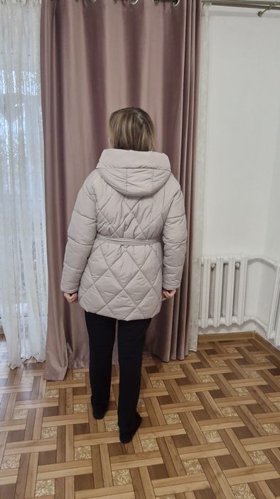 Куртка женская -44-46 размер