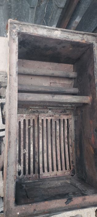 Продам металлическую печку
