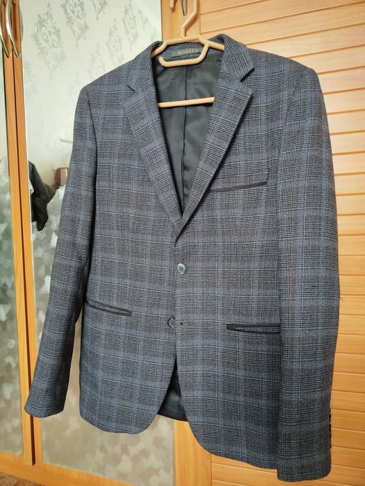 продам мужской пиджак