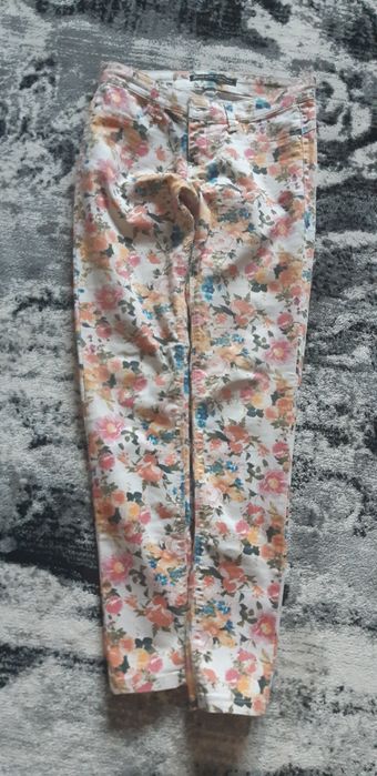 Vand pantalon tip blug