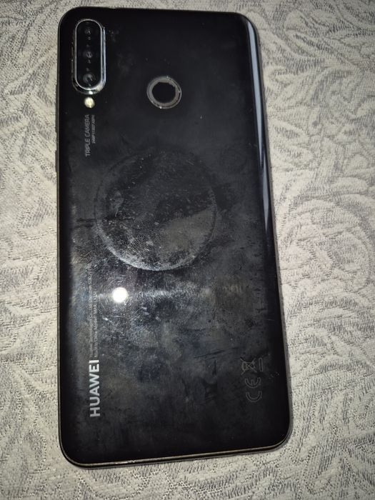 Продам смартфон Р 30