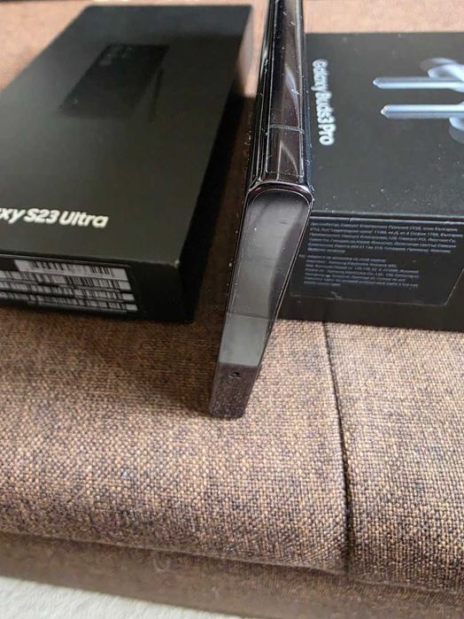 Samsung S23 Ultra 256 GB /8 RAM Black нов