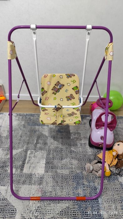 Продается детская качеля.