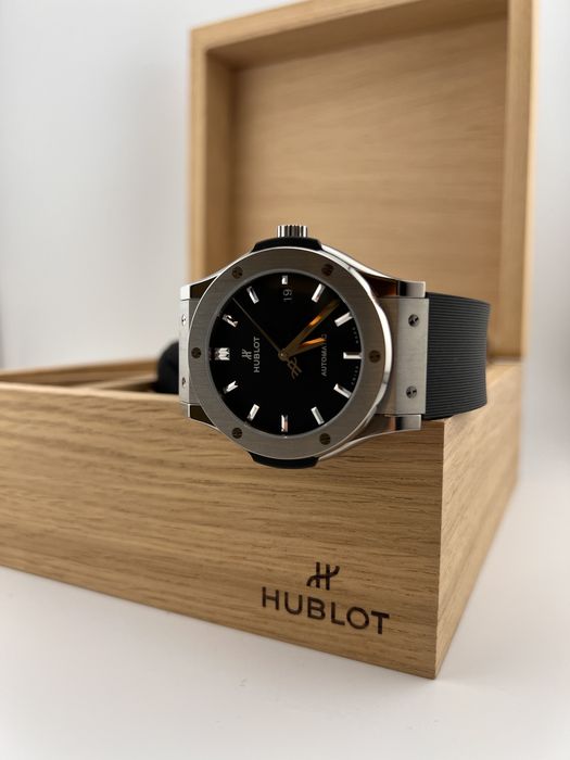 Наручные часы Hublot Classic Fusion