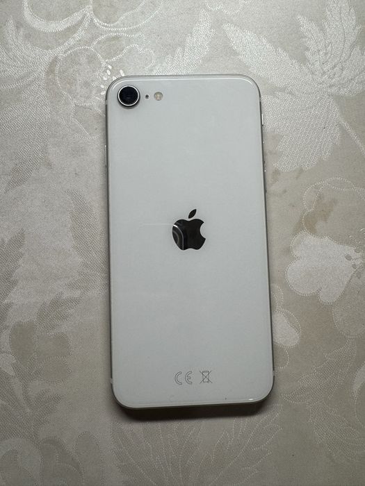 Se iphone(2020) 2-го поколения