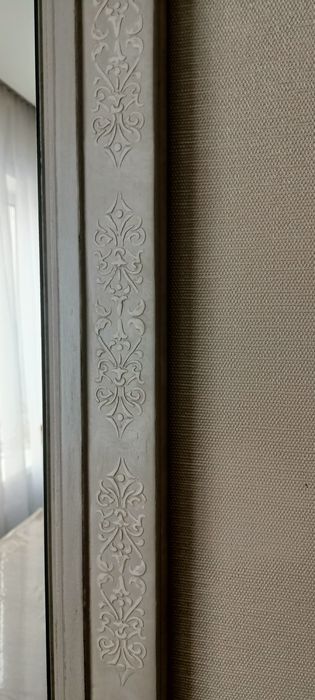 Продается зеркало.