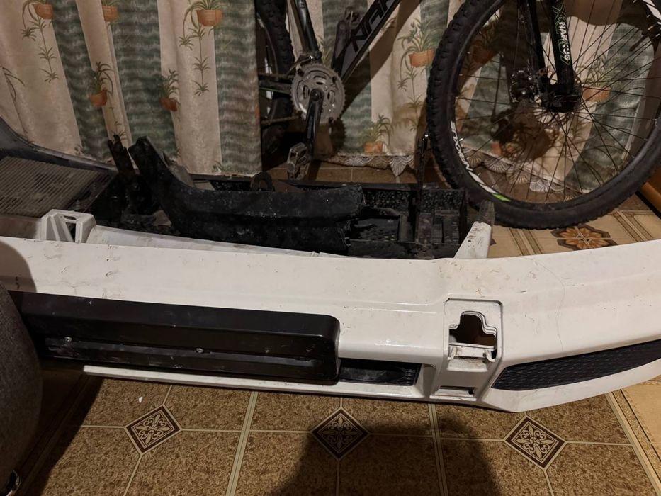 Продам бампера от гелика G300