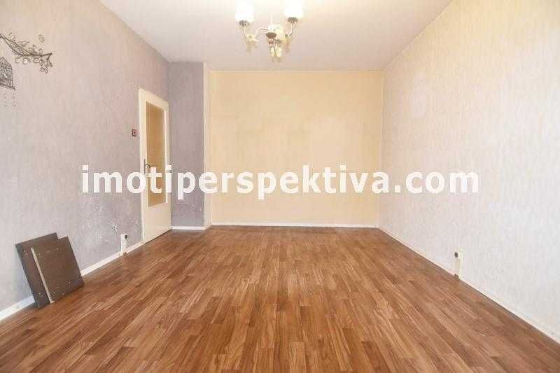 Продава се Двустаен апартамент в Пловдив, Кючук Париж - 46 кв.м за 1664 €/кв.м - Снимка #1