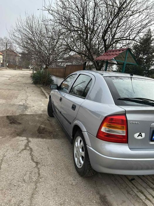 Продавам  Opel Astra
