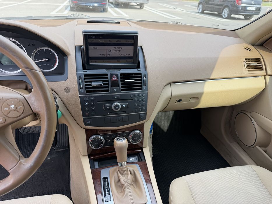 PRET FIX, Mercedes GOLD C320 CDI 4MATIC V6, ELEGANCE automat, trapă – 2007