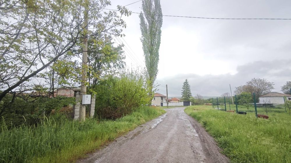 Продавам имот в с.Баячево гр.Търговище