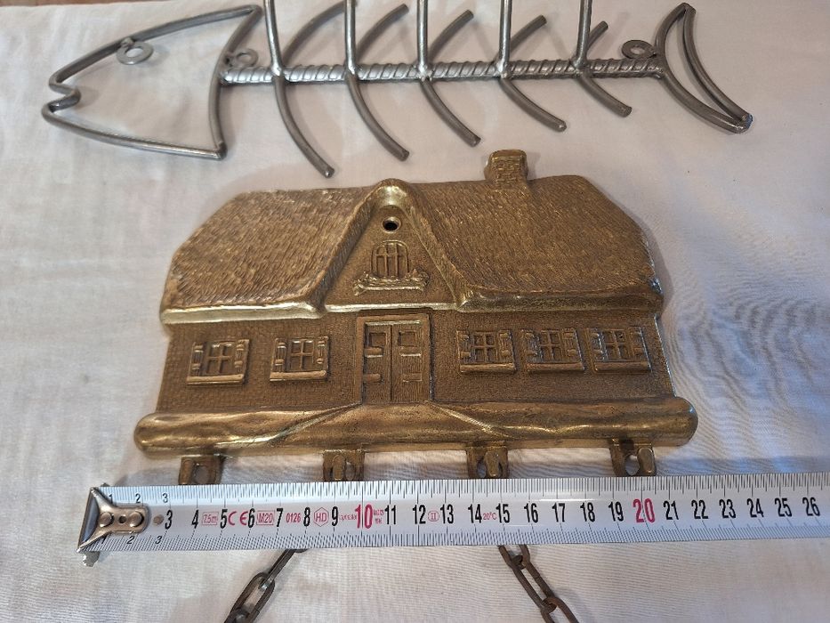 Месингови закачалки стил барок