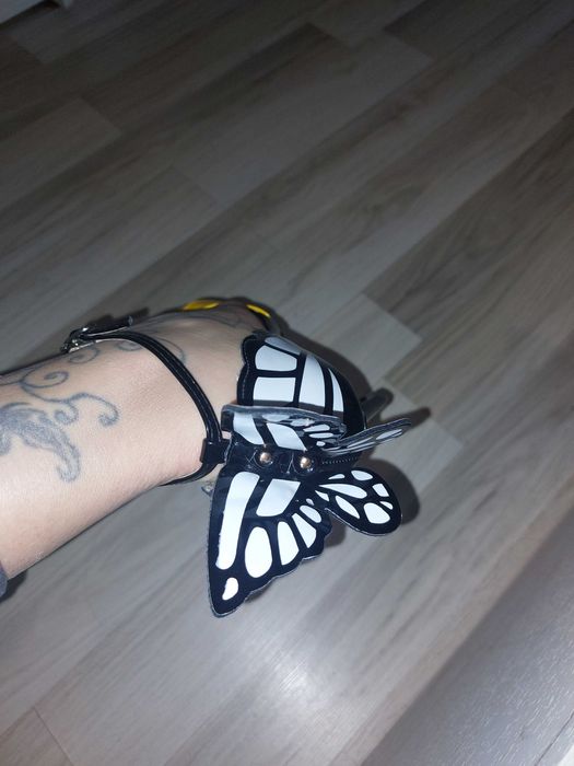 Страхотни обувки