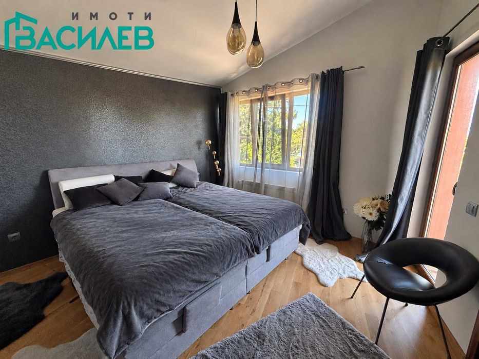 Продава КЪЩА област София, с. Пролеша
