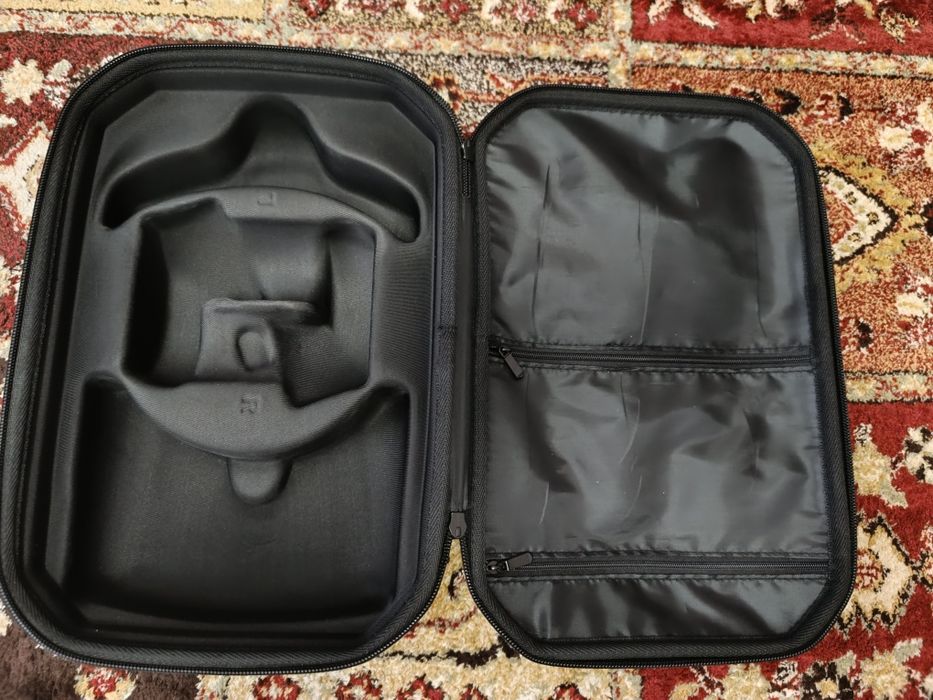 Продам очки виртуальной реальности oculus quest 2