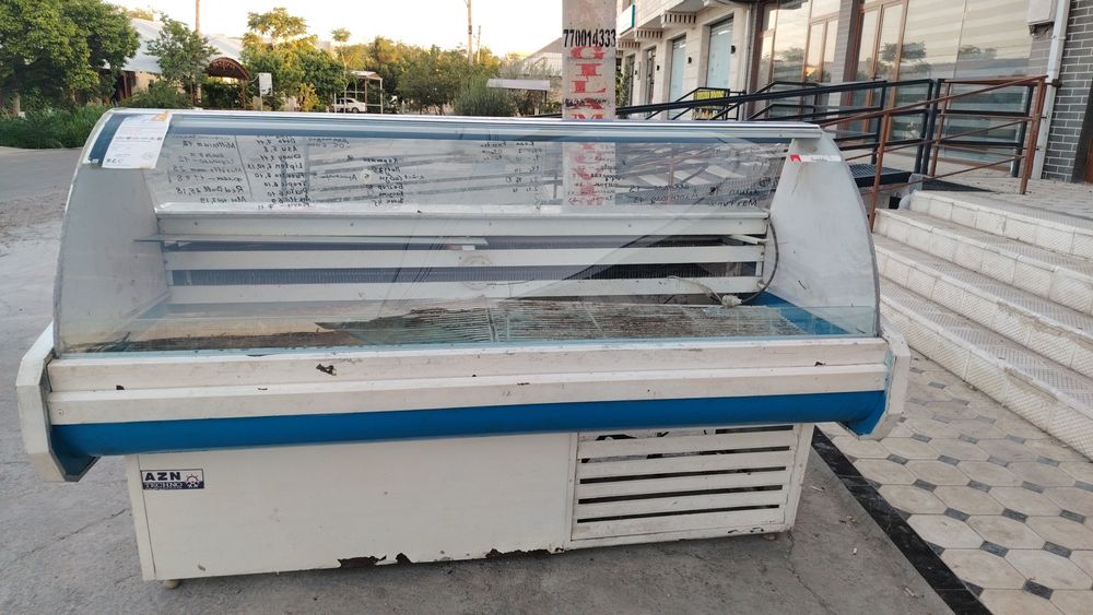 Ветрина холодильник АЗН