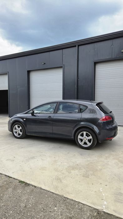 SEAT Leon 2009 — imagine 3