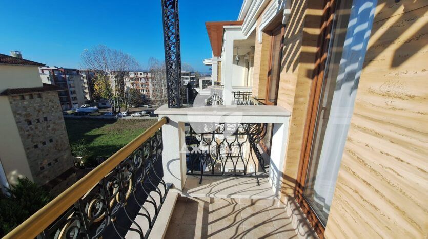 Продава се Двустаен апартамент в к.к. Слънчев бряг - 48 кв.м за 1169 €/кв.м - Снимка #6