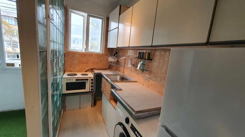 Тристаен апартамент, под наем, кв. Аспарухово