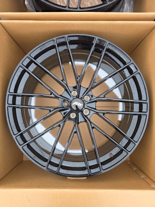 Jante noi Audi ABT R22