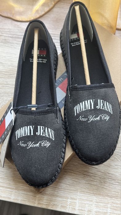 Нови еспадрили Tommy Jeans 39 р-р
