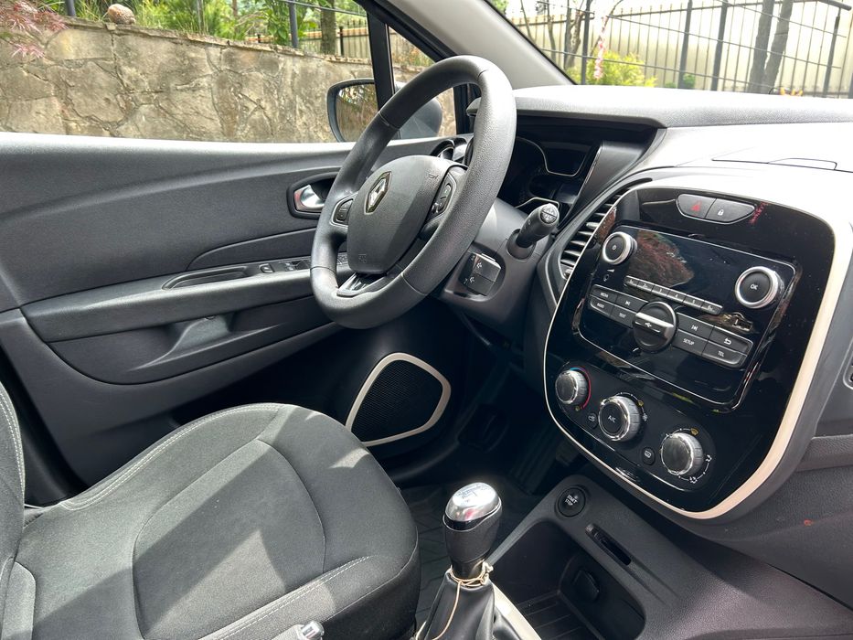 Unic proprietar,vând Renault Captur 2019.