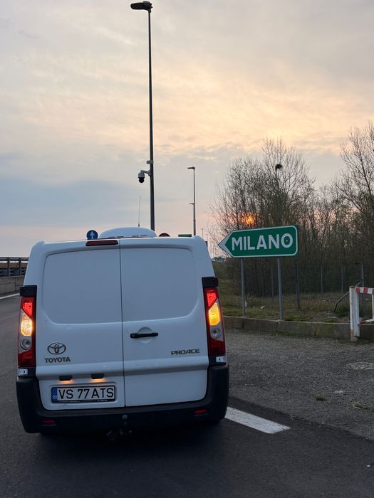 Duba izoterma Toyota Proace motorizare 1.6 fără ad blue