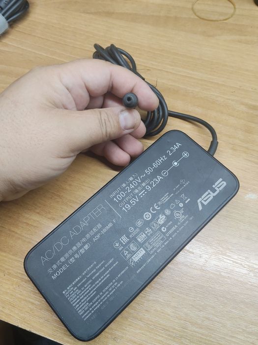 Charger  laptop diverse modele,docksstion Microsoft și docksation dell
